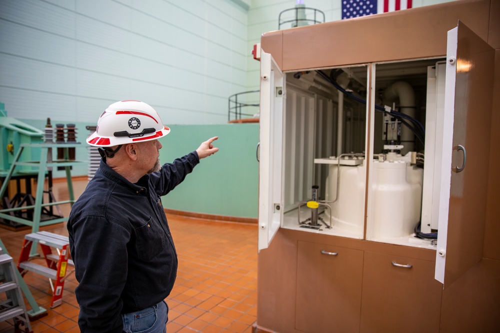 Spring visit to Gavins Point Dam and Powerhouse