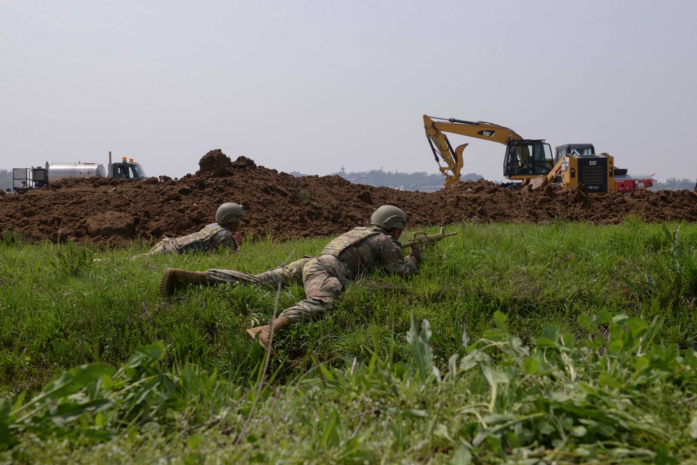 Osan’s first joint, combined IRON RADR exercise improves airfield restoration capabilities