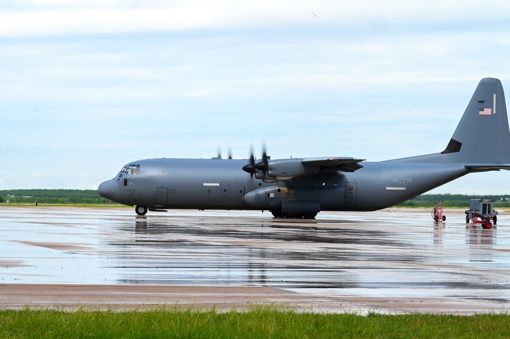7 LRS Partners with Denton Program to Support Humanitarian Aid Mission