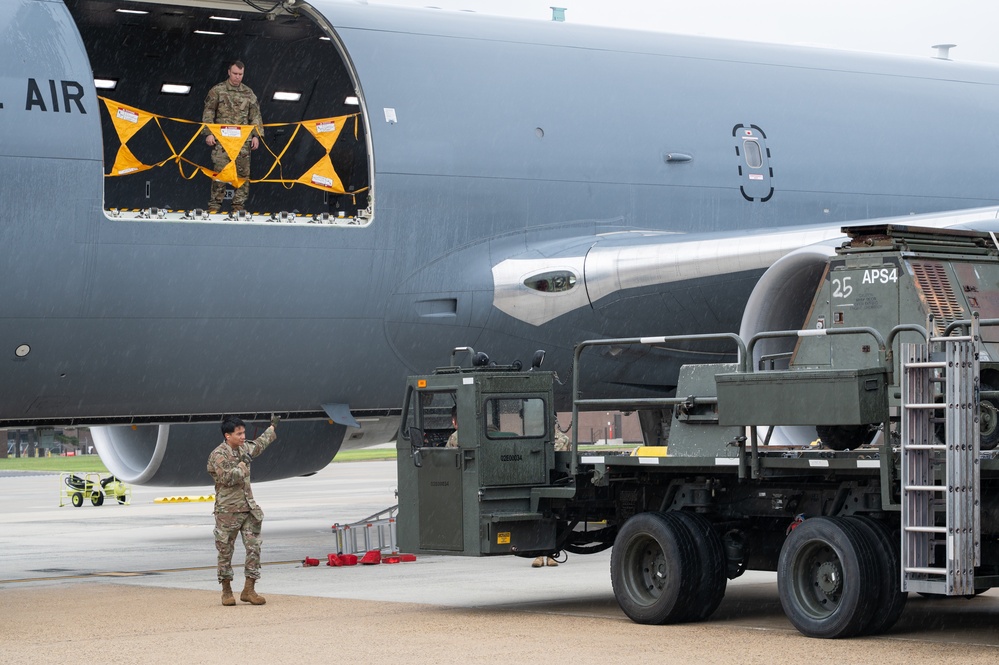 514th Airmen team up with Air National Guard for total force cargo training