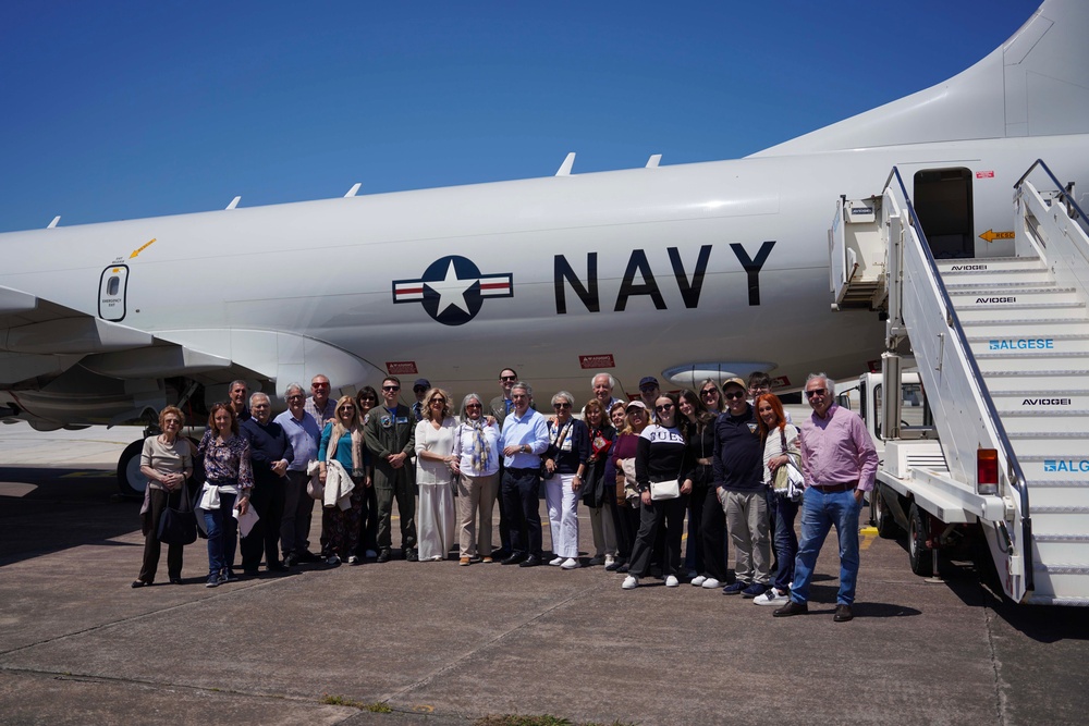 VP-5 OPERATIONS AT NAVAL AIR STATION SIGONELLA