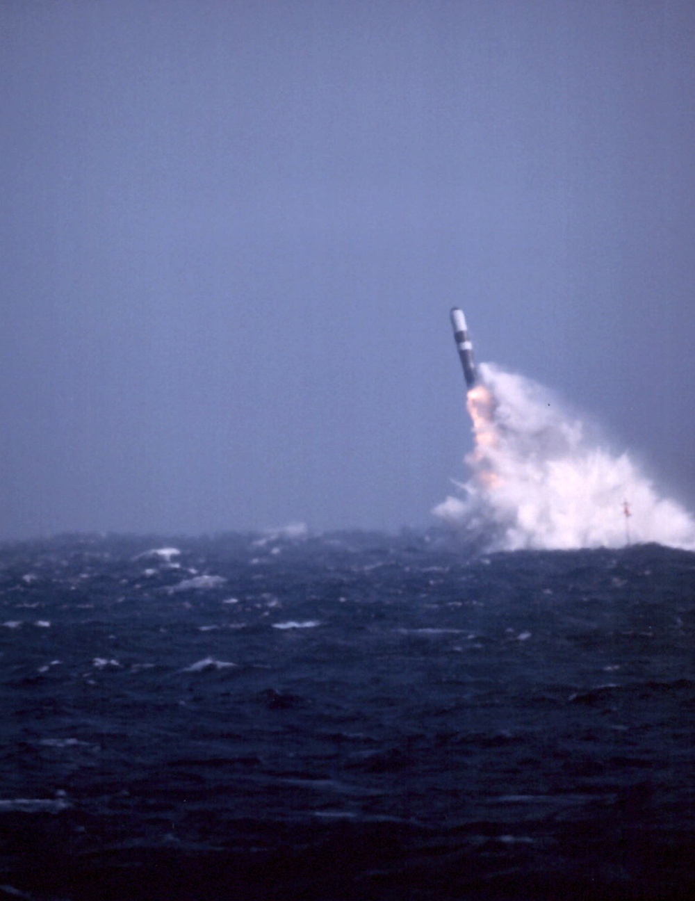 USS Tennessee PEM-5 launch