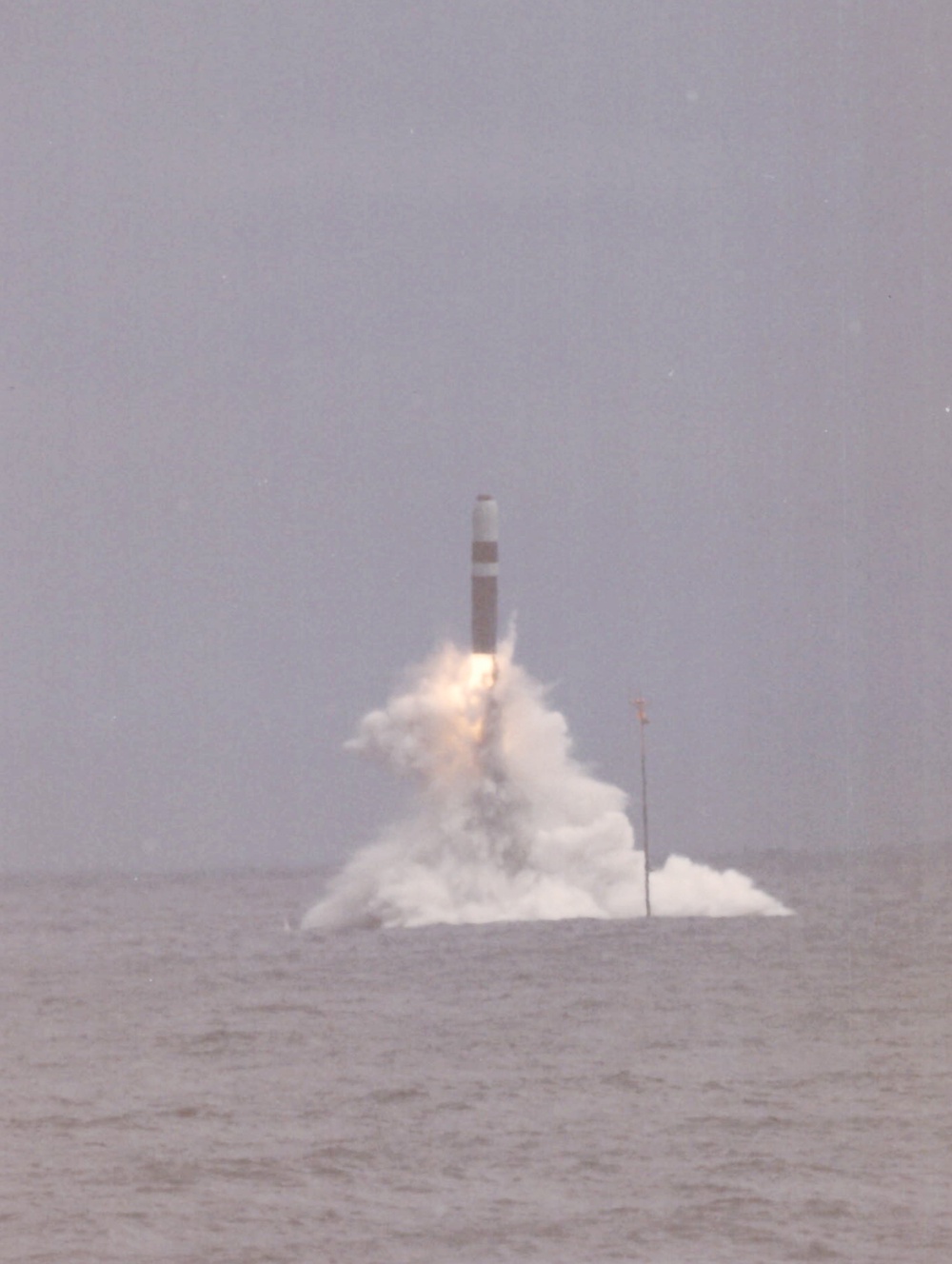 USS Tennessee PEM-6 launch