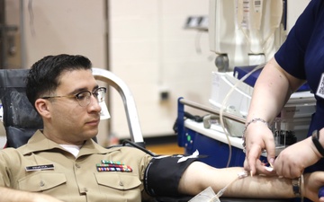 U.S. Marine visits Scarborough High School blood drive