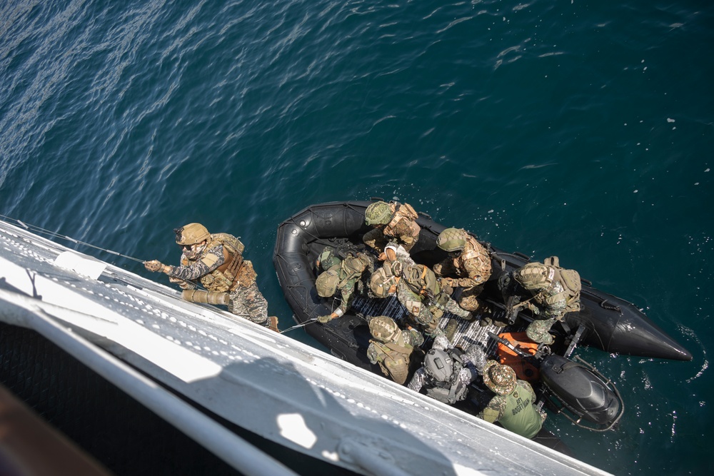 Balikatan 25: U.S., Australia, and Philippines SOF Units conduct VBSS