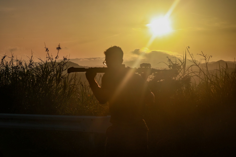MASS-2 Marines run with M240B machine guns, equipment