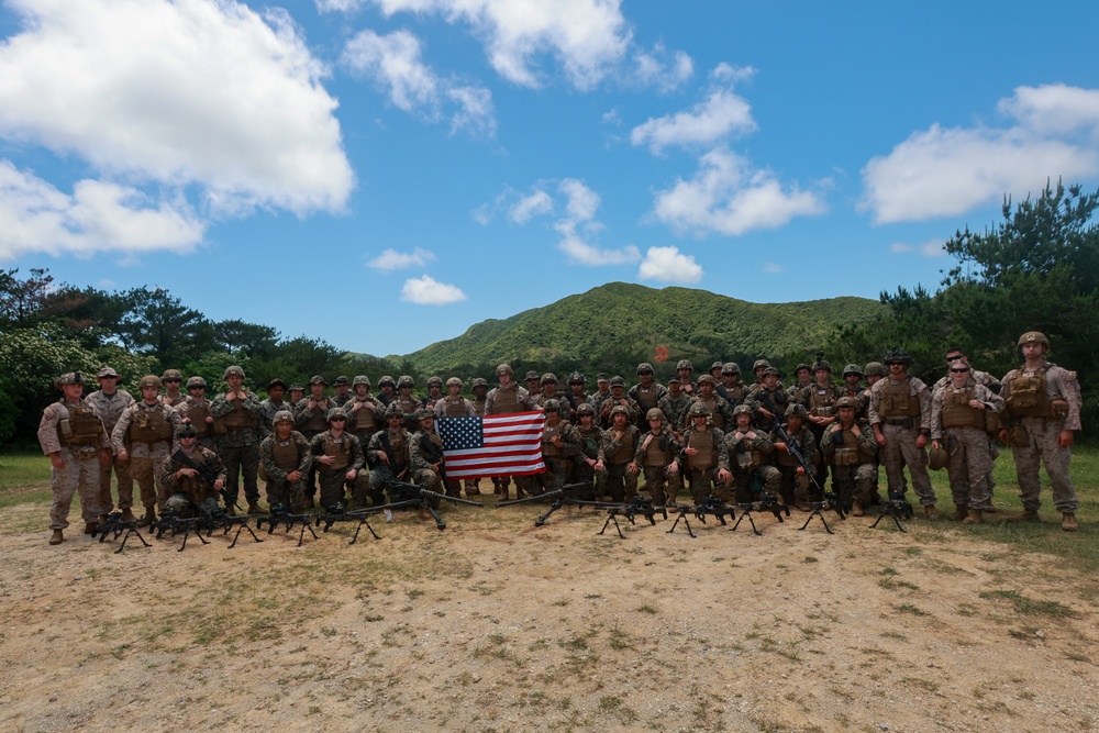 MASS-2 Marines run with M240B machine guns, equipment