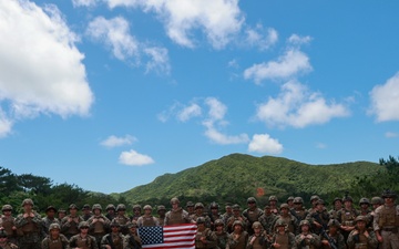 MASS-2 Marines run with M240B machine guns, equipment