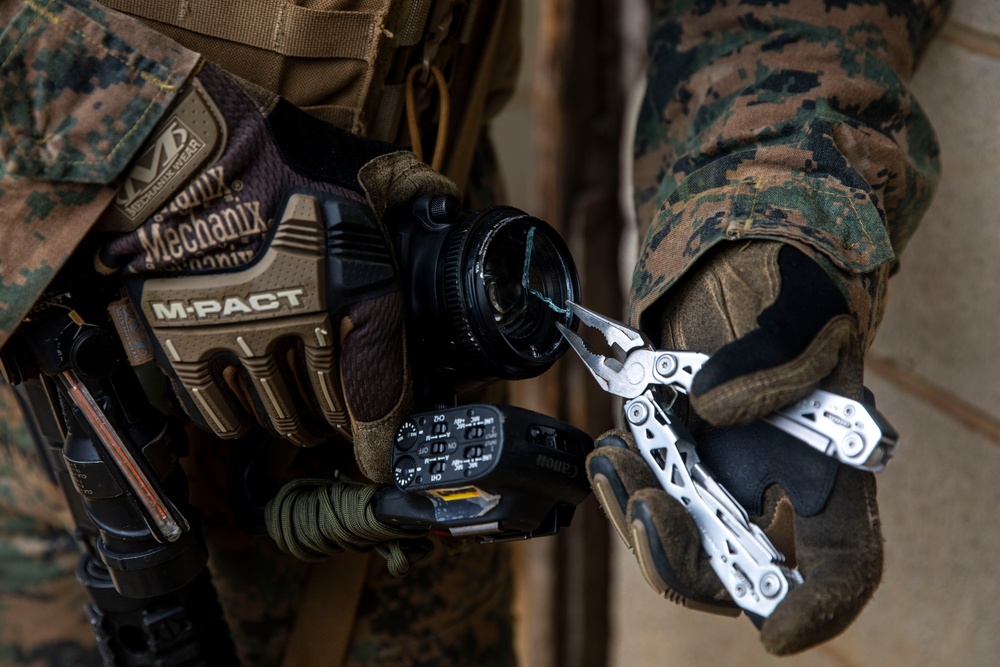 III MEF and MCIPAC COMMSTRAT FTX