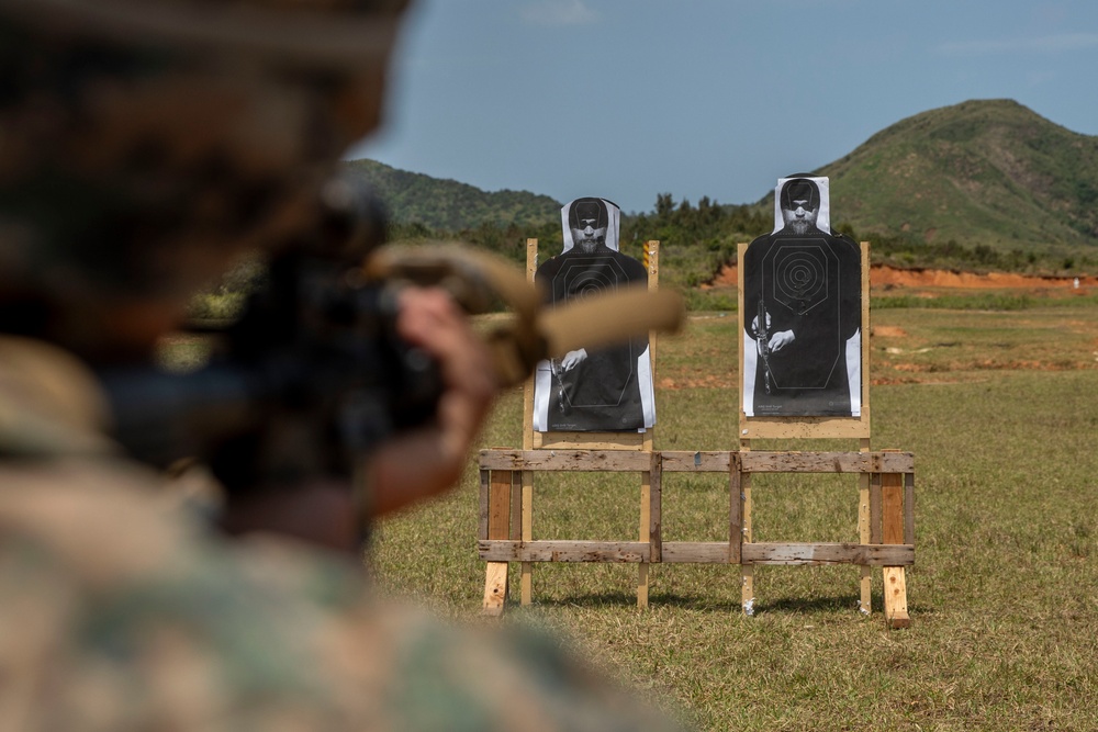 III MEF and MCIPAC COMMSTRAT FTX