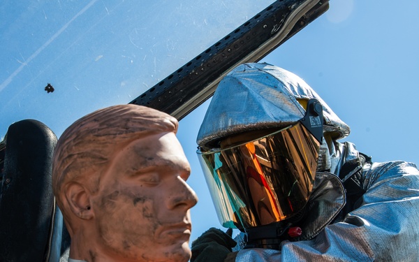 George Washington Sailors Conduct Flight Deck Drills