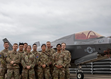 U.S. Airmen tour F-35B Lightning II aircraft during exercise Freedom Flag 25-1