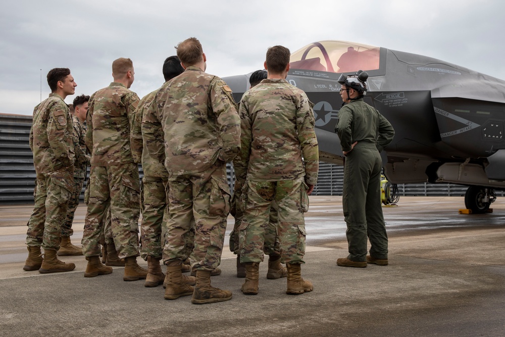 U.S. Airmen tour F-35B Lightning II aircraft during exercise Freedom Flag 25-1