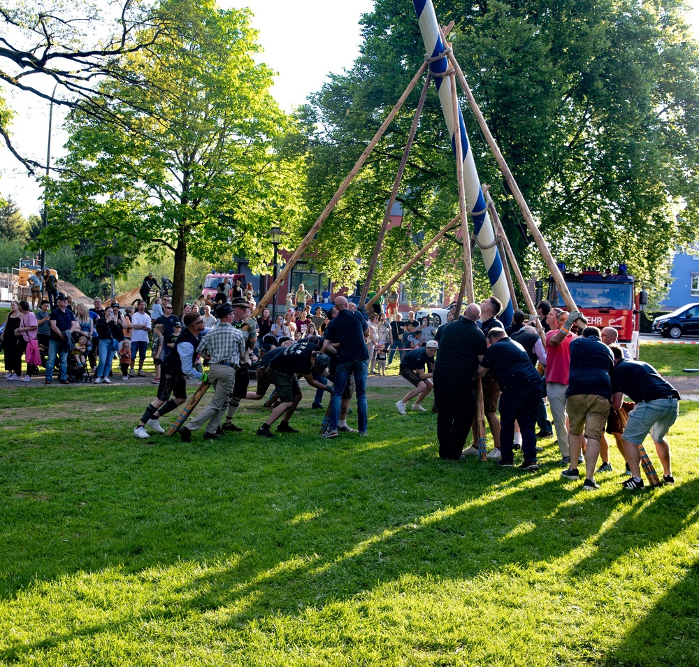 Grafenwoehr Maypole Festival