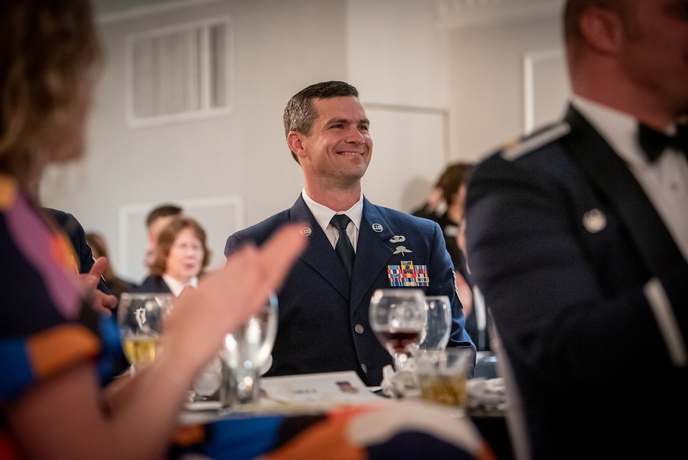 Kentucky Air National Guard's top Airmen honored