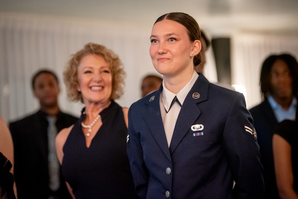 Kentucky Air National Guard's top Airmen honored