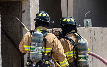 386th ECES conducts fire response drill