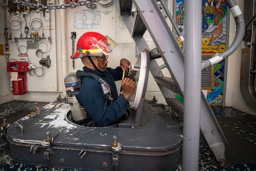 USS Sterett conducts operations in the U.S. Central Command area of responsibility as part of the Carl Vinson Carrier Strike Group