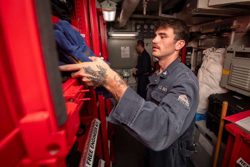 USS Sterett conducts operations in the U.S. Central Command area of responsibility as part of the Carl Vinson Carrier Strike Group