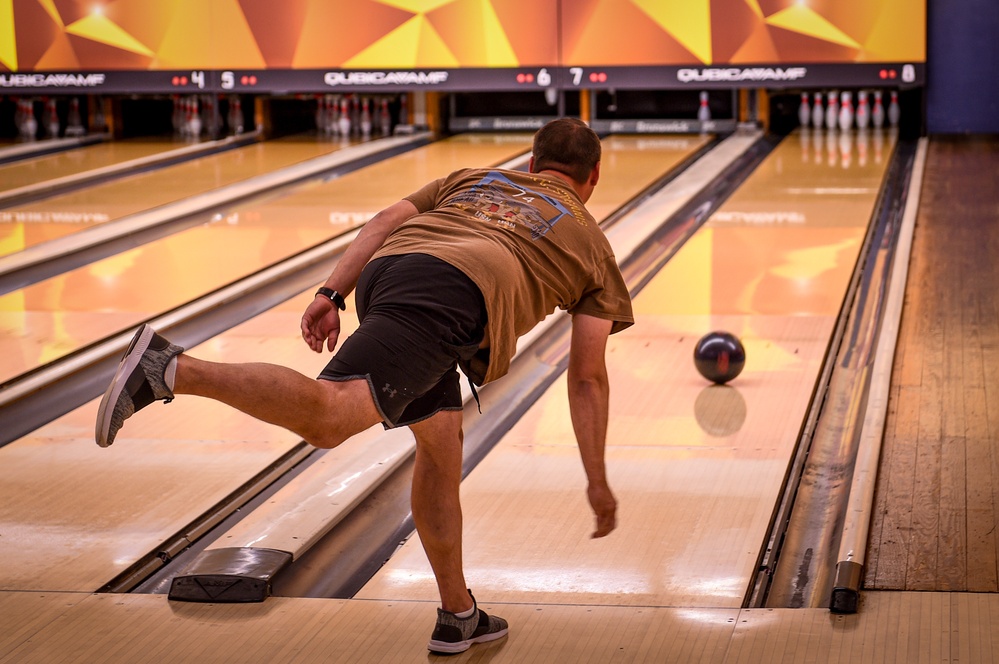 USS John C. Stennis (CVN 74) Sailors Participate in Bowling Tournament