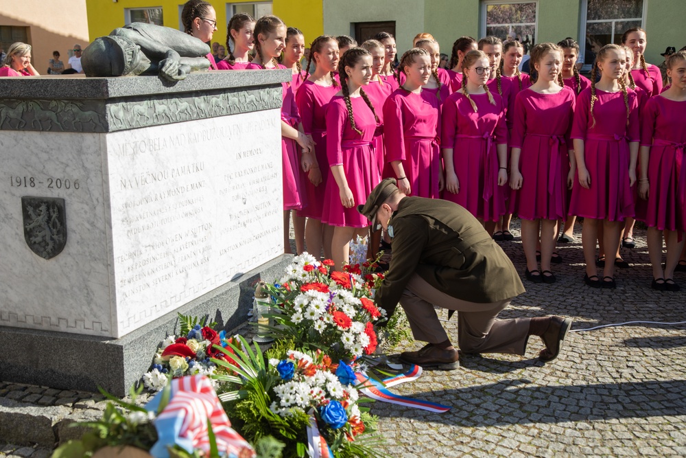 Operation Cowboy: U.S. Soldiers, German &amp; Czech communities hold festival to commemorate unique WWII battle