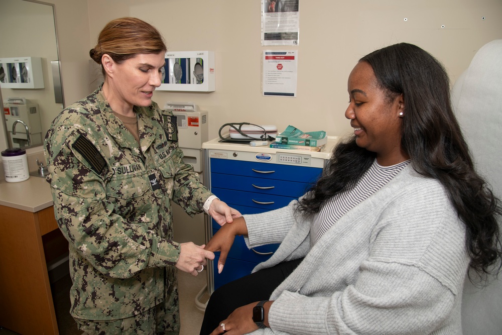 BUMED Rheumatologist Conducts Daily Operations