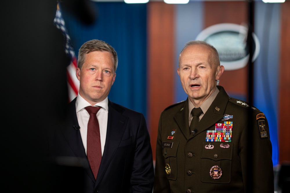 SECARMY and Army CoS Discuss Army Transformation and Acquisition Reform on &quot;Fox and Friends&quot;