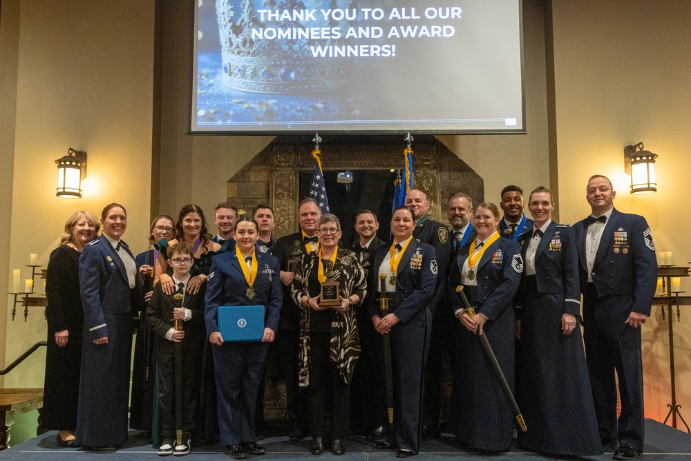 72nd ABW recognizes outstanding performers at annual awards