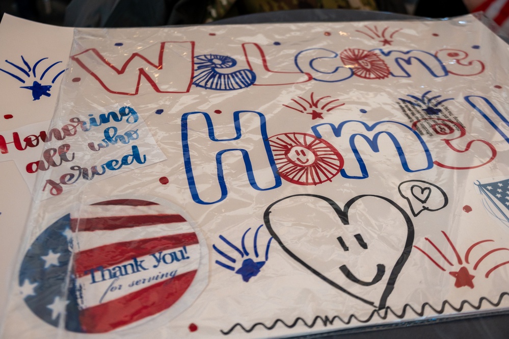 Team Minot welcomes back the Western North Dakota Honor Flight