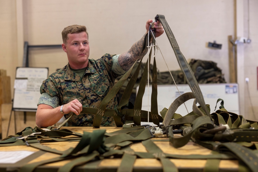 2nd Distribution Support Battalion, 2nd Marine Logistics Group; Warrior of the Week Cpl. Permann