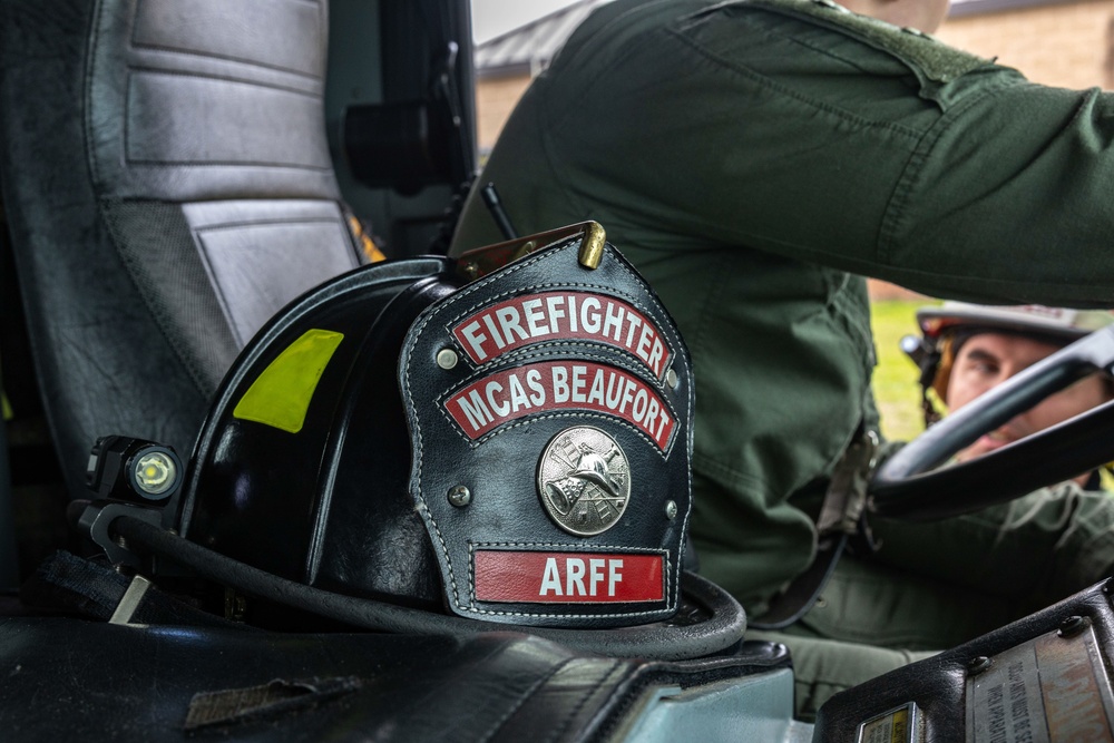 ARFF Conducts Training at MCAS Beaufort