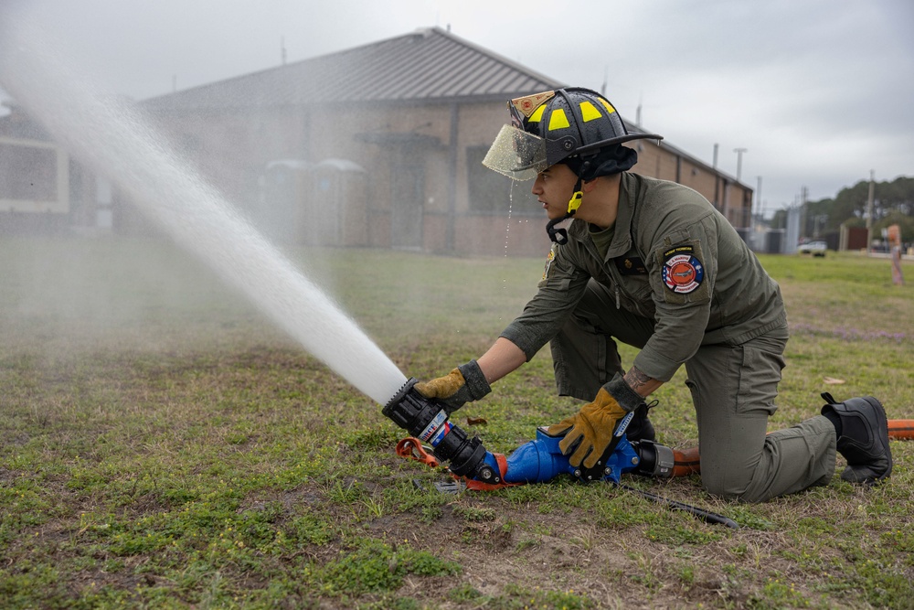 ARFF Conducts Training at MCAS Beaufort