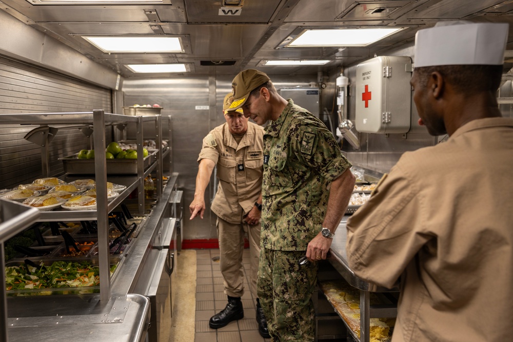 Vice Adm. Gumbleton Visits USS Bainbridge