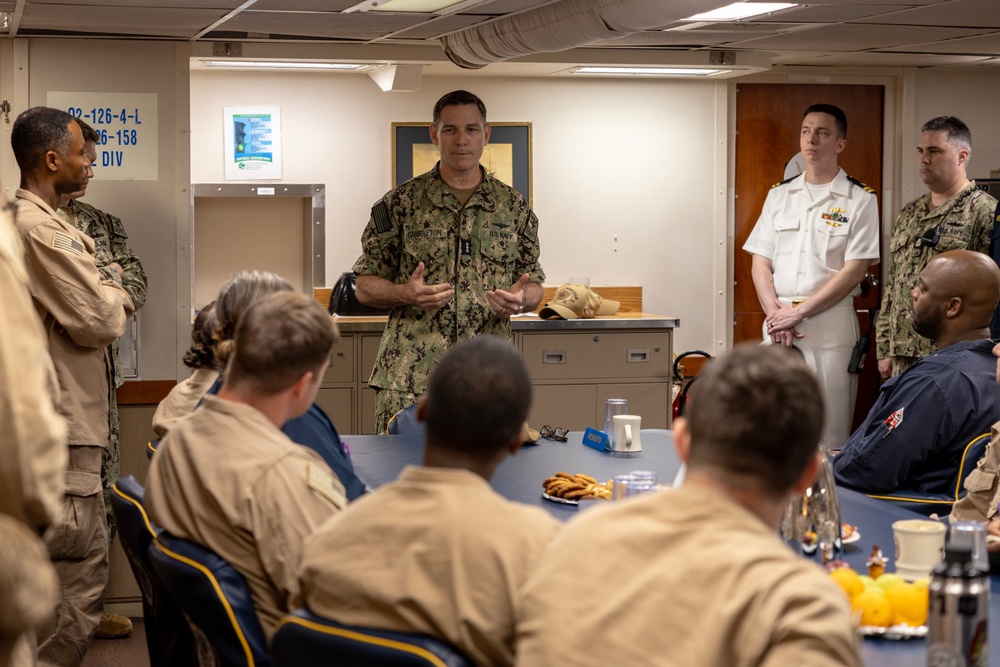 Vice Adm. Gumbleton Visits USS Bainbridge