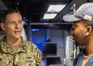 Vice Adm. Gumbleton Visits USS Bainbridge