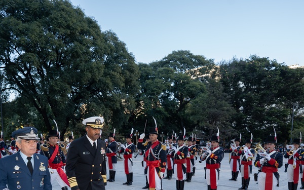Adm. Holsey Meets with President Milei and Defense Leaders in Argentina