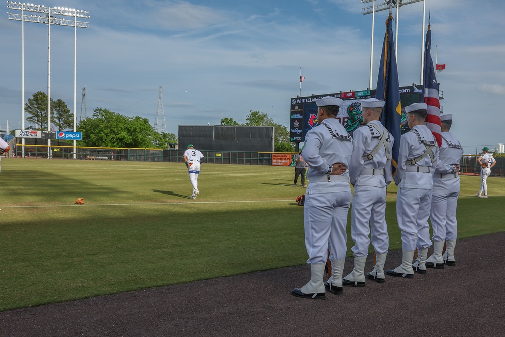 USS Iwo Jima Command Picnic at Tides' Stadium