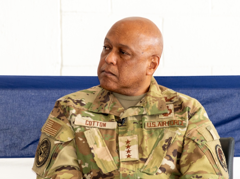 Pa. National Guard’s 171st ARW awarded the Omaha Trophy