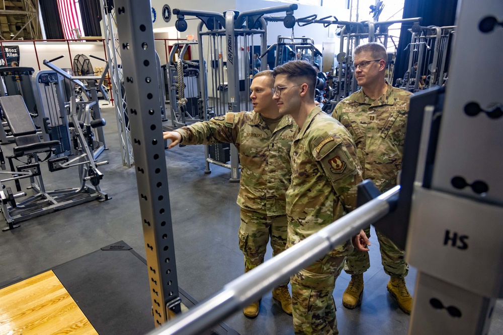 USAFSAM  students practice sanitation inspections in public health course