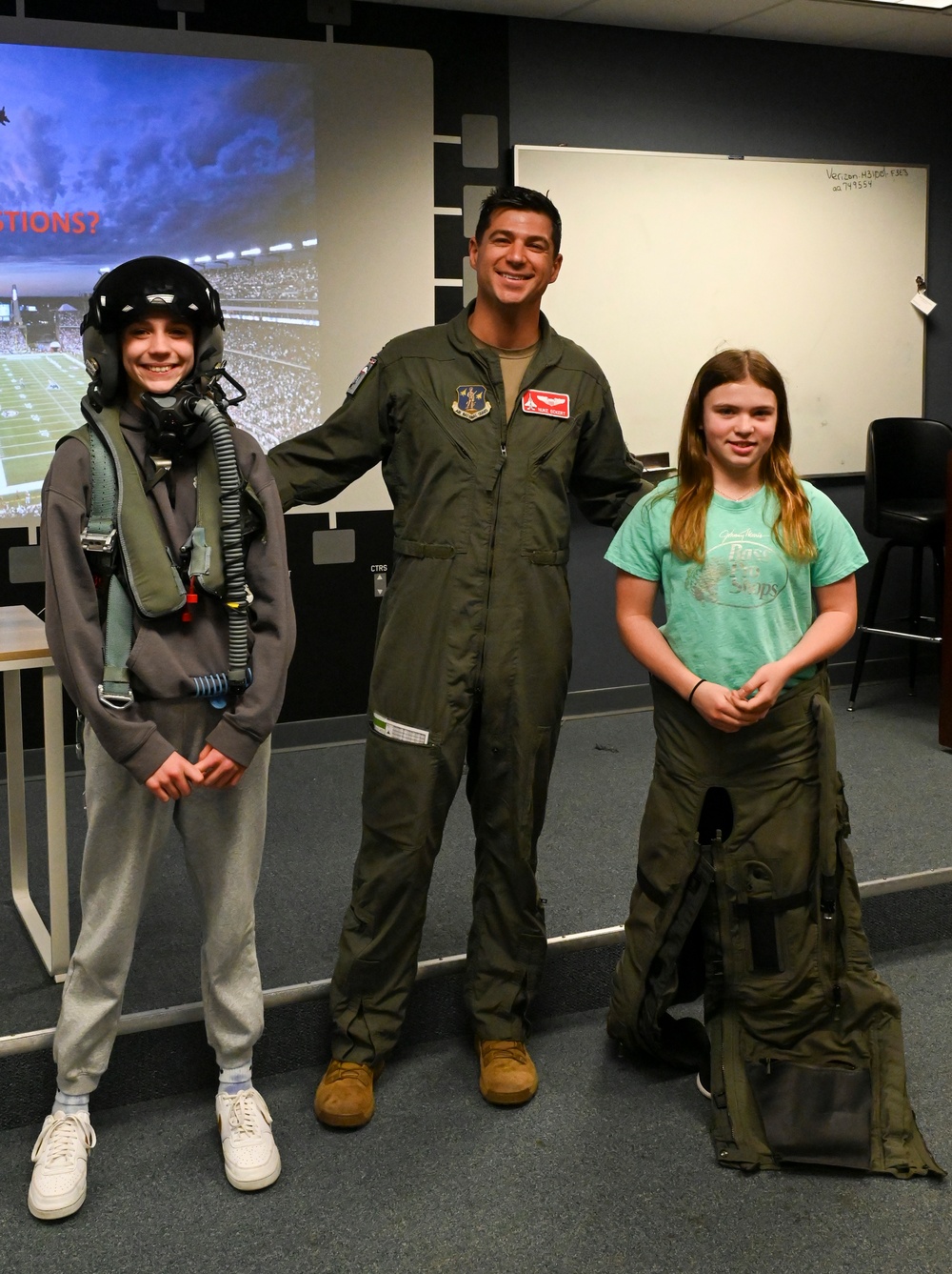104th Fighter Wing hosts base tours for its communities