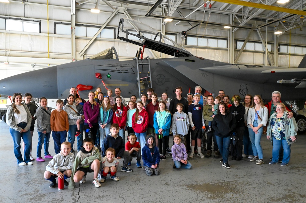 104th Fighter Wing hosts base tours for its communities
