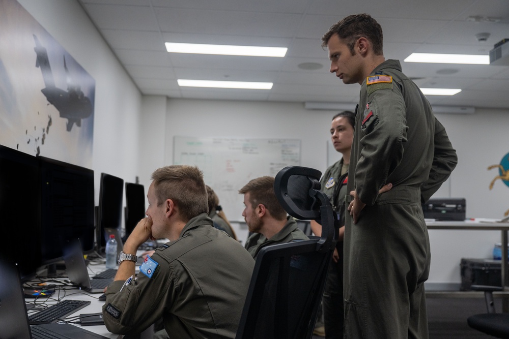 15th Wing, RAAF integrate for Global Dexterity 25 mission planning