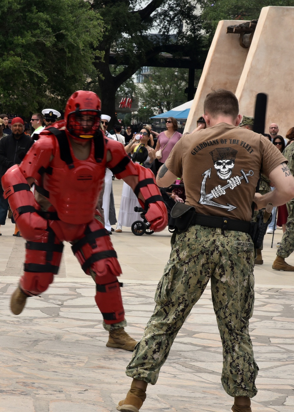 San Antonio-based Sailors host Navy Day at the Alamo