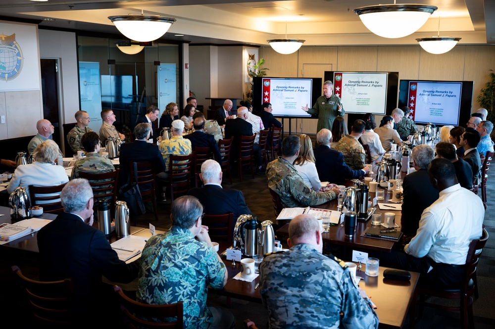 Council on Foreign Relations Delegation Visits USINDOPACOM