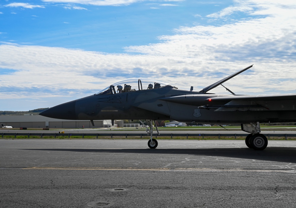 104th Fighter Wing hosts base tours for its communities