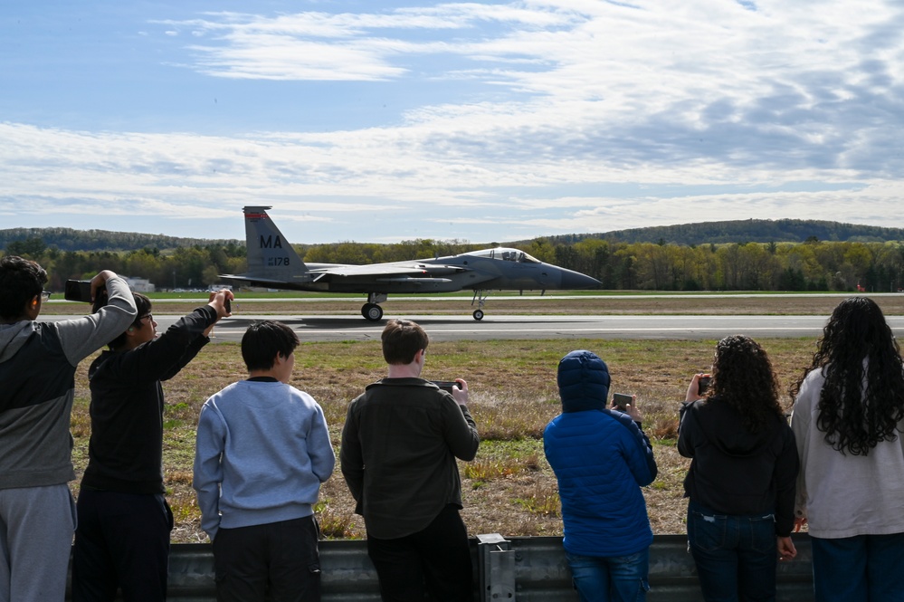 104th Fighter Wing hosts base tours for its communities