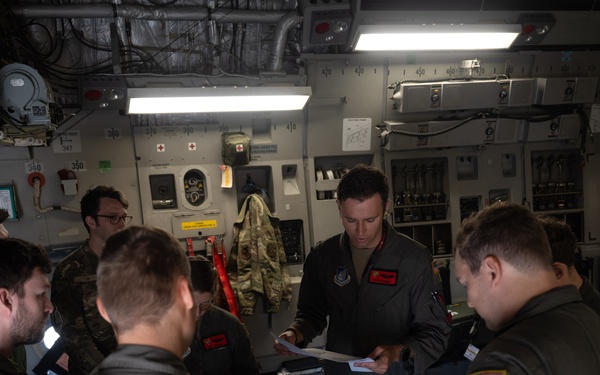 15th Wing, RAAF, RCAF execute joint flying mission for Global Dexterity 25