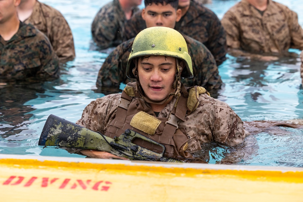 11th MEU Marines participate in water survival training