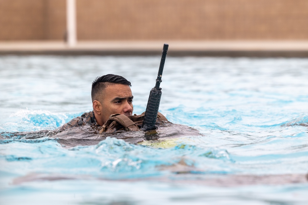 11th MEU Marines participate in water survival training