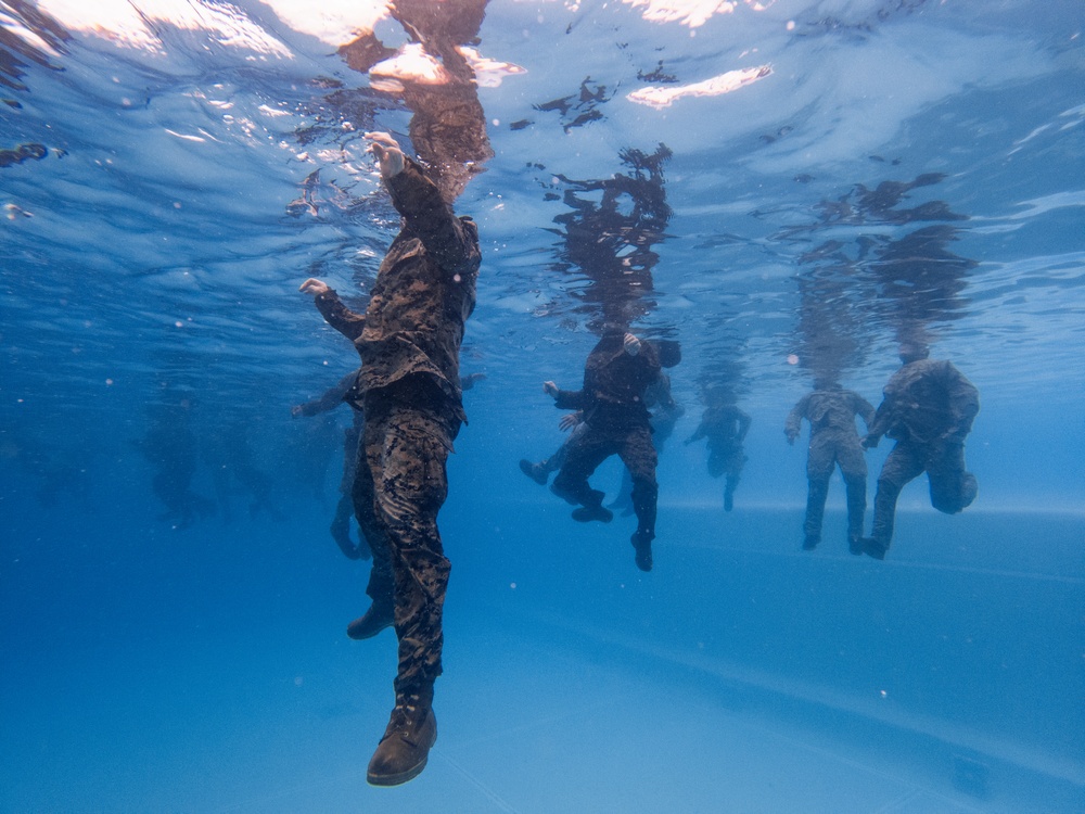 11th MEU Marines participate in water survival training